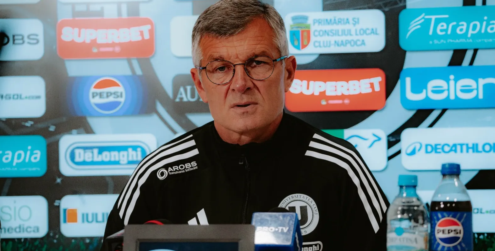Antrenorul Universității a subliniat miza meciului cu Csikszereda. Sabău: „Câștigând acest joc, ne putem apropia din nou de play-off”