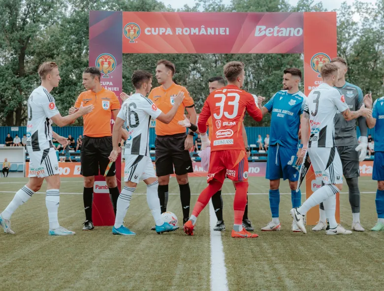 AVANCRONICĂ | Metalul Buzău vs U Cluj. „Șepcile roșii” întâlnesc o „veche” cunoștintă la debutul în Cupa României