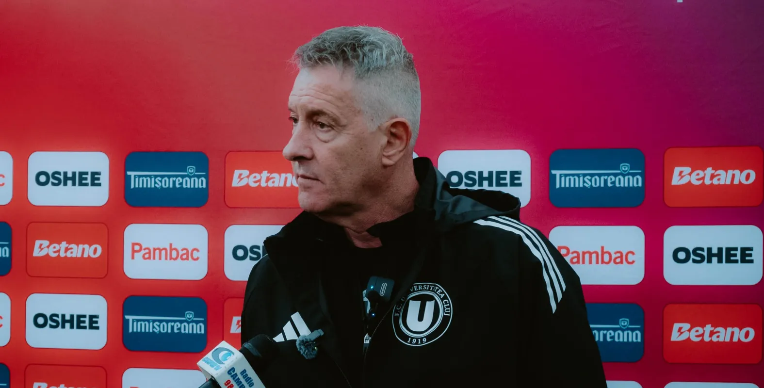 Doi tineri au rezolvat partida cu Metalul Buzău. Bergodi: „Intrarea pe teren a acestor doi copii, Trică și Taiwo, a făcut diferența”