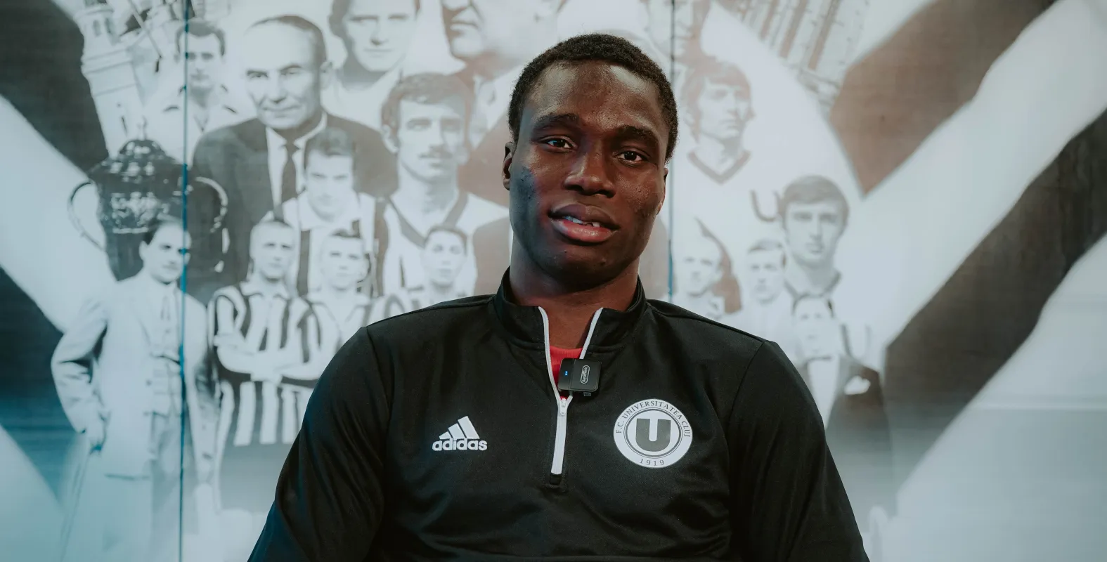 INTERVIU | Plecat din țara natală pentru a-și îndeplini un vis, Taiwo îl are ca model pe starul Victor Osimhen și își propune să „rupă plasele” în România