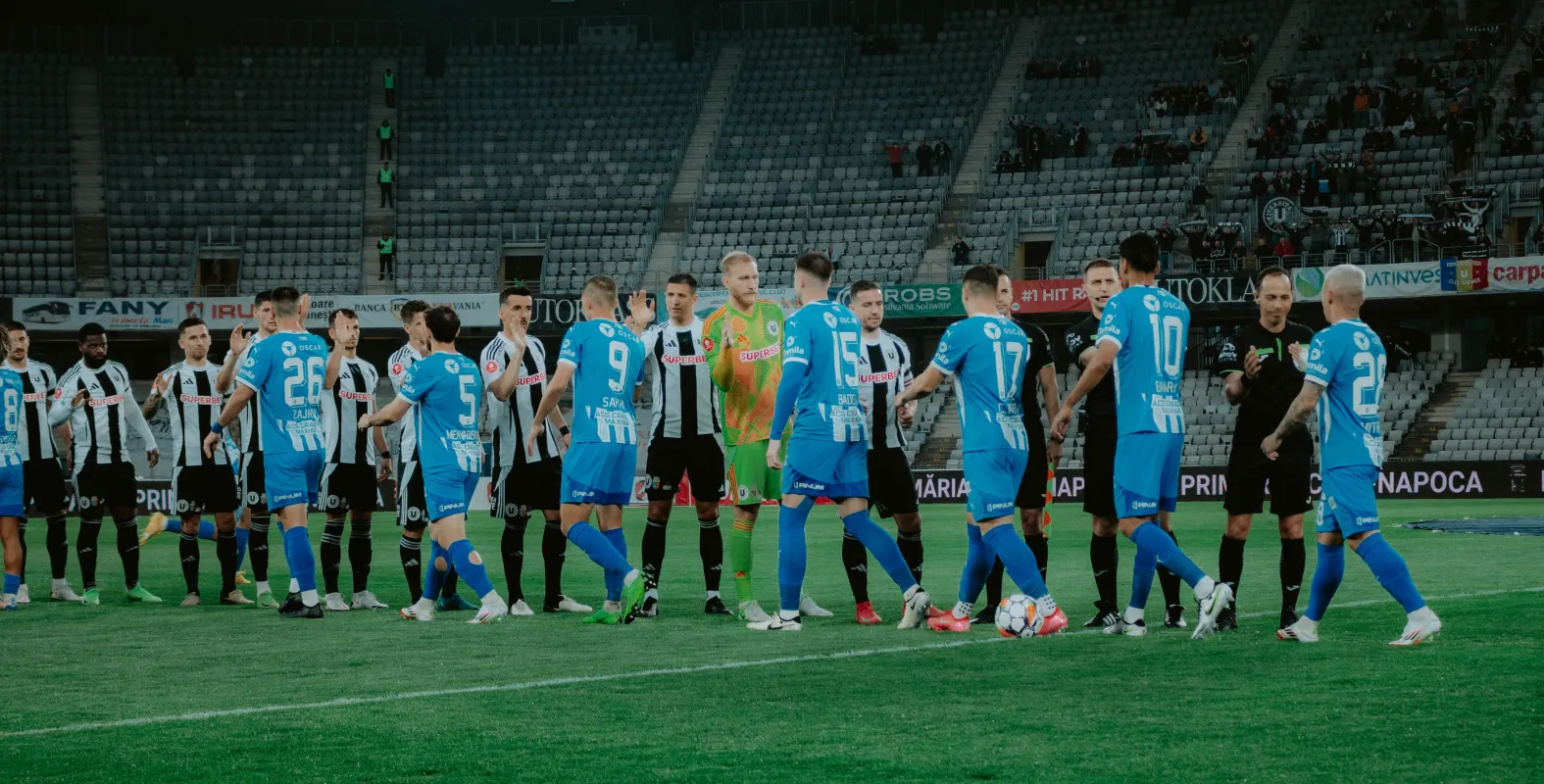 AVANCRONICĂ | U Cluj vs Universitatea Craiova. În căutarea celui de-al treilea succes consecutiv în Superligă