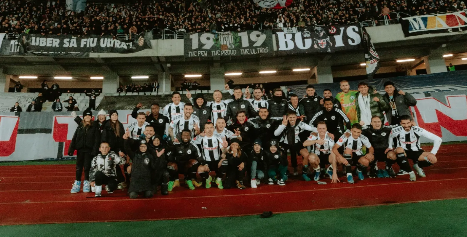 CRONICĂ U Cluj vs CFR | „Studenții” reușesc un nou „comeback” în fața marii rivale și revin pe primul loc în Superligă