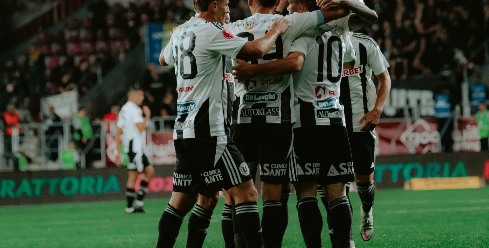 AVANCRONICĂ | U Cluj vs FC Rapid 1923. „Șepcile roșii” caută a opta victorie pe teren propriu în acest sezon