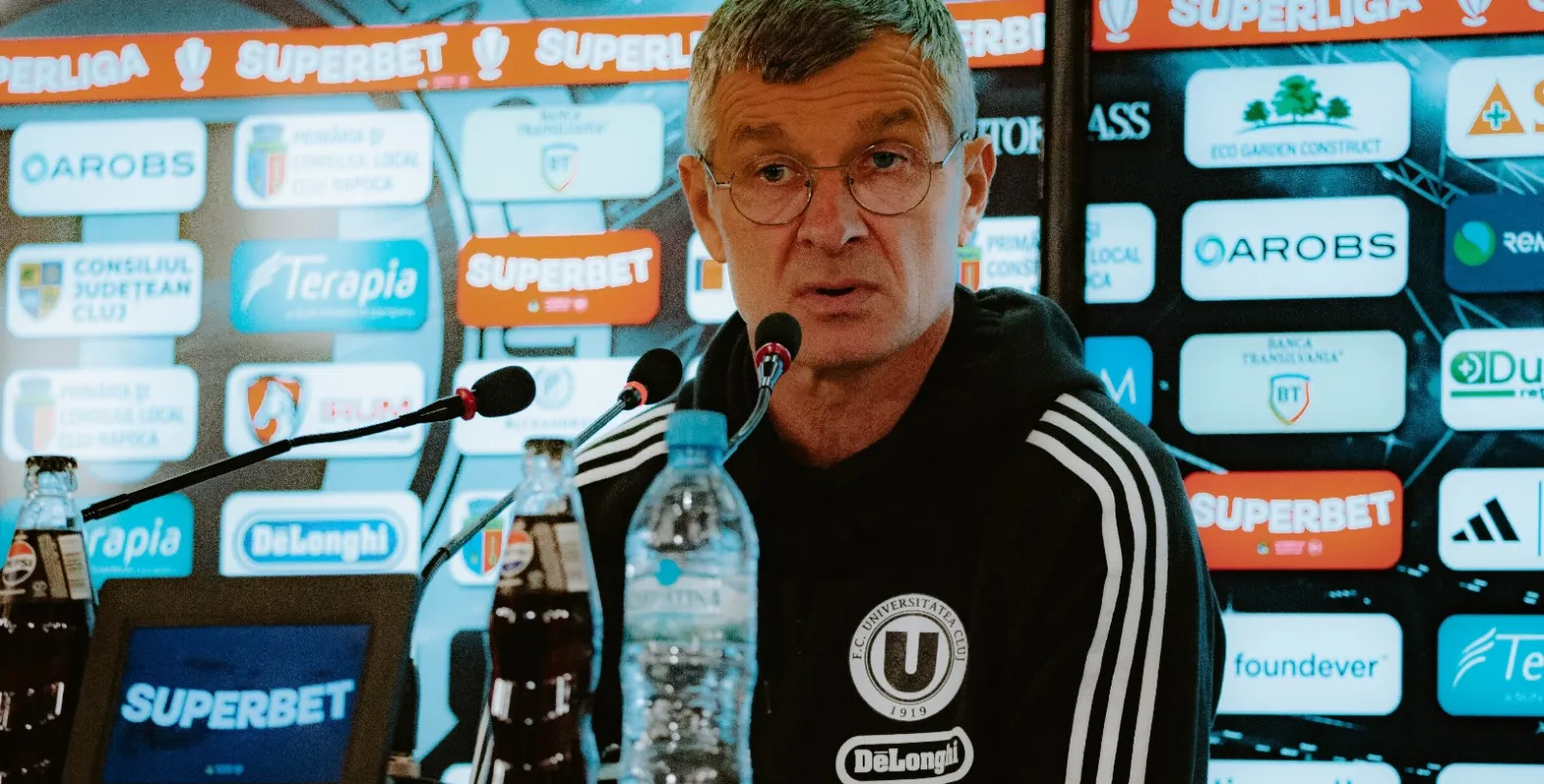 Sabău, mândru de elevii săi după calificarea în play-off: „Este o performanță unică în istoria acestui club"
