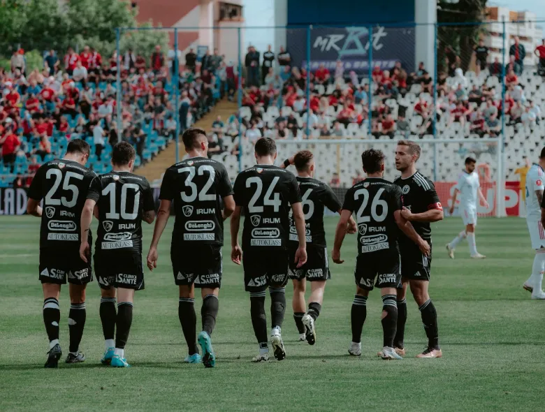 AVANCRONICĂ | Oțelul Galați vs U Cluj. „Șepcile roșii” caută a treia victorie la rând în duelurile cu gălățenii