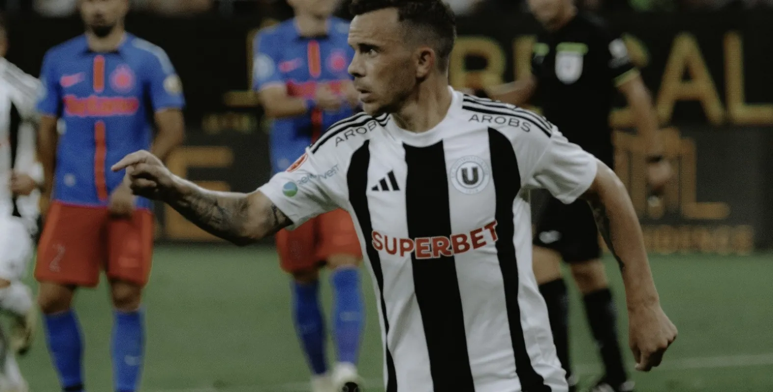 AVANCRONICĂ | FCSB vs U Cluj. „Șepcile roșii” caută prima victorie în fața roș-albaștrilor în acest sezon
