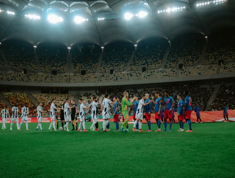 CRONICĂ FCSB vs U Cluj | Pas greșit în capitală
