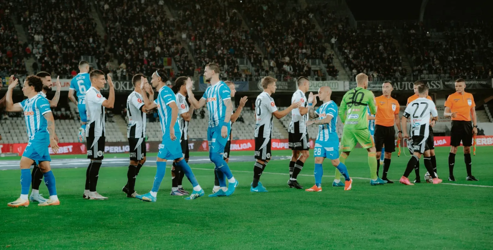 AVANCRONICĂ | U Cluj vs Universitatea Craiova. „Șepcile Roșii” speră la prima victorie în fața oltenilor