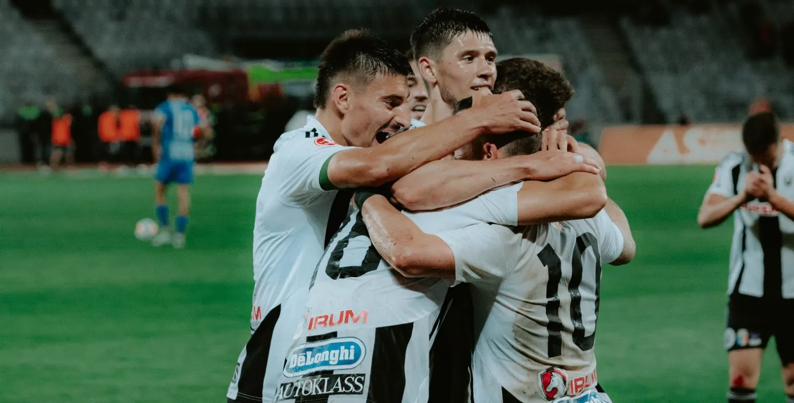 CRONICĂ U Cluj vs Universitatea Craiova | Revenim de la 0-1 și obținem prima victorie în fața oltenilor