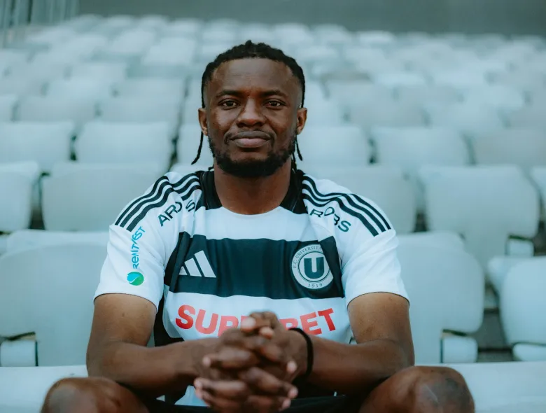 Jonathan Cisse îl are ca model pe Yaya Toure, mănâncă „fotbal pe pâine” și are un mesaj pentru suporteri: „Avem nevoie de toți fanii să ne împingă de la spate”
