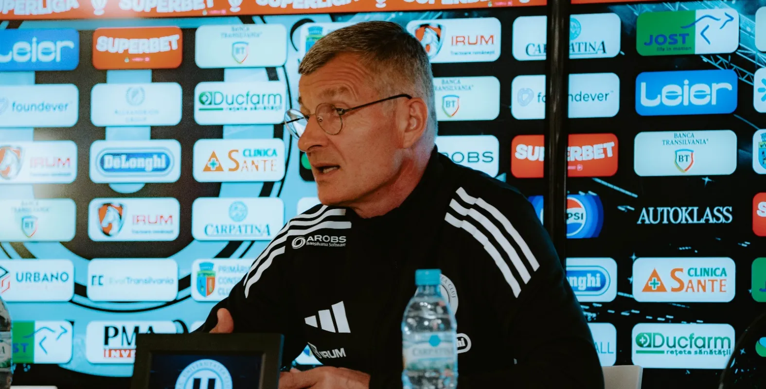 Obiectivele clubului în noul sezon. Sabău: „Să mai fim încă o dată calificați în play-off și să arătăm foarte bine în Conference League”
