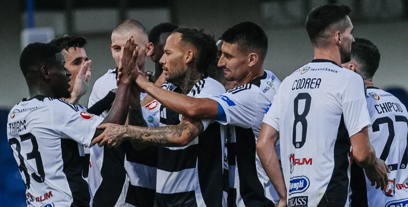 CRONICĂ Metaloglobus vs U Cluj | Victorie categorică la debutul în Superligă
