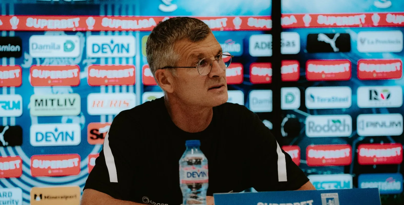 Sabău crede că meciul de la Craiova putea avea alt deznodământ: „Am controlat destul de bine jocul 60-65 de minute" / „Puteam face 2-0"
