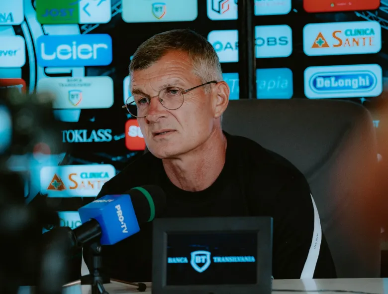 Sabău, mesaj de încurajare pentru elevii săi înainte de meciul cu Dinamo: „Echipa este în creștere, este în formă” / „Dorința mare de a lua toate cele trei puncte trebuie să se vadă”