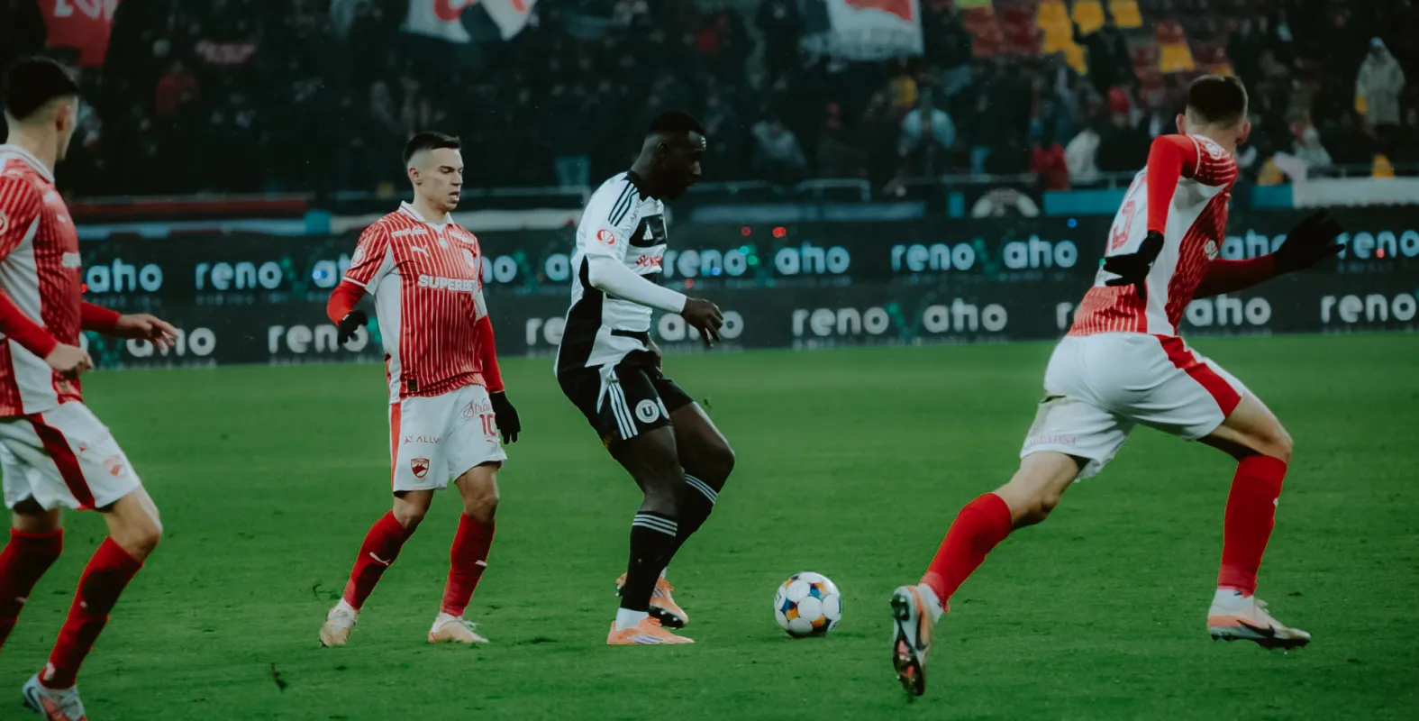 CRONICĂ Dinamo vs U Cluj 1-0 | Fără puncte la debutul în 2026