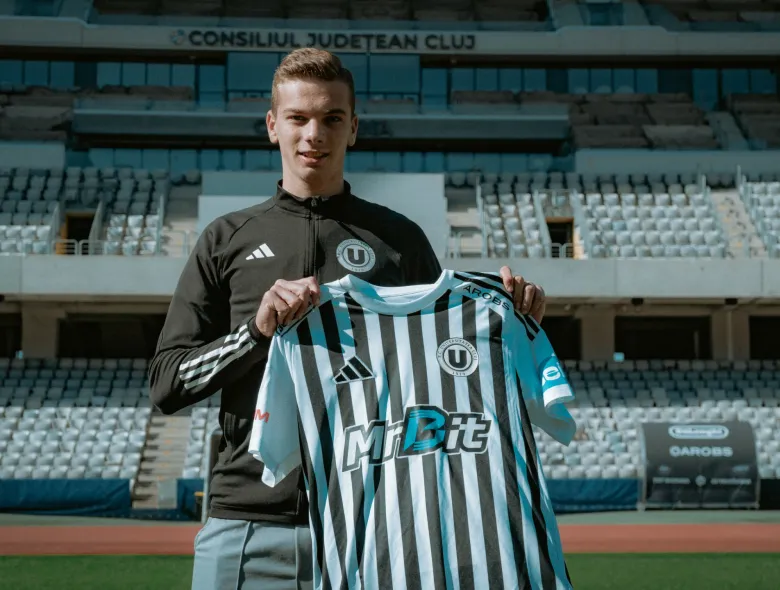 Primul contract de profesionist pentru David Gorgan
