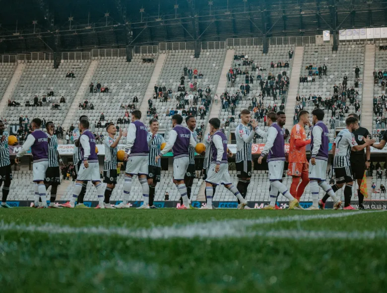Votează #OmulMeciuluibyAROBS cu FC Argeș