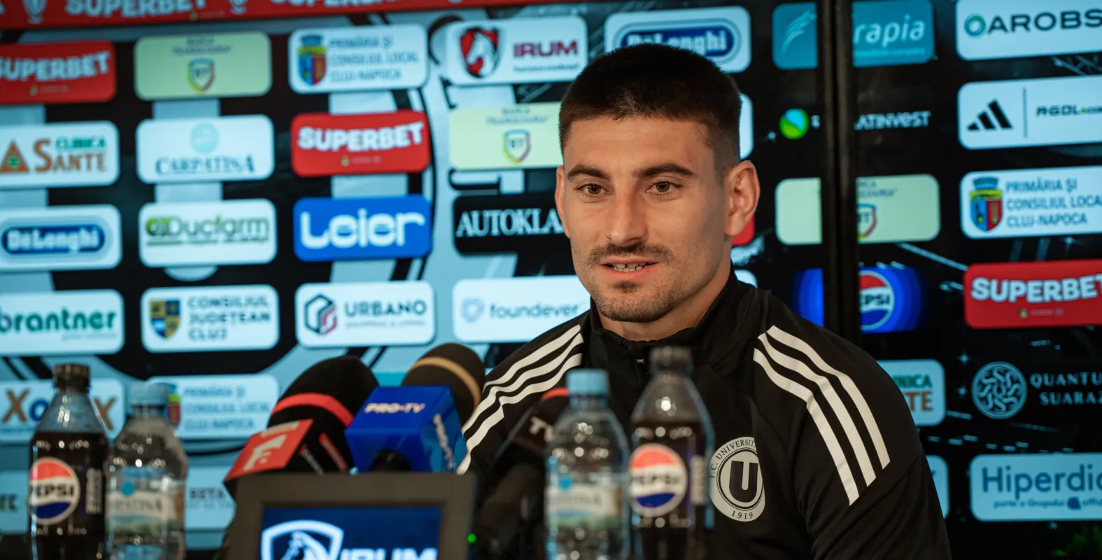 Mesaj puternic din partea lui Iulian Cristea înaintea derby-ului local: „Trebuie să demonstrăm că merităm să fim acolo sus”