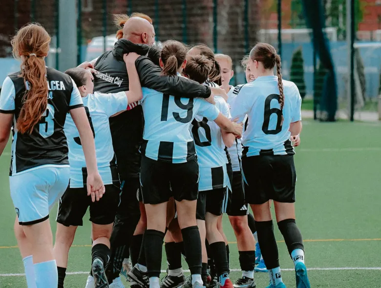 „Studentele”, la un meci distanță de promovarea în liga secundă