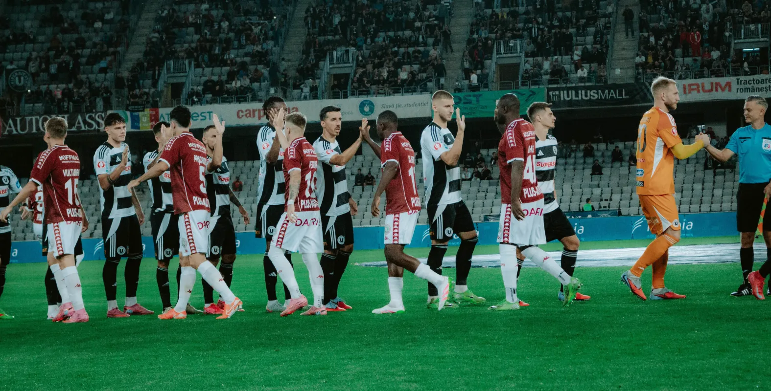 AVANCRONICĂ | U Cluj vs Rapid. Un singur punct ne desparte de asigurarea prezenței într-o competiție europeană