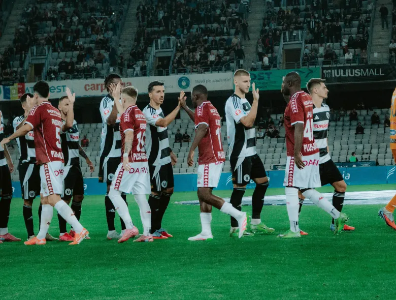 AVANCRONICĂ | U Cluj vs Rapid. Un singur punct ne desparte de asigurarea prezenței într-o competiție europeană