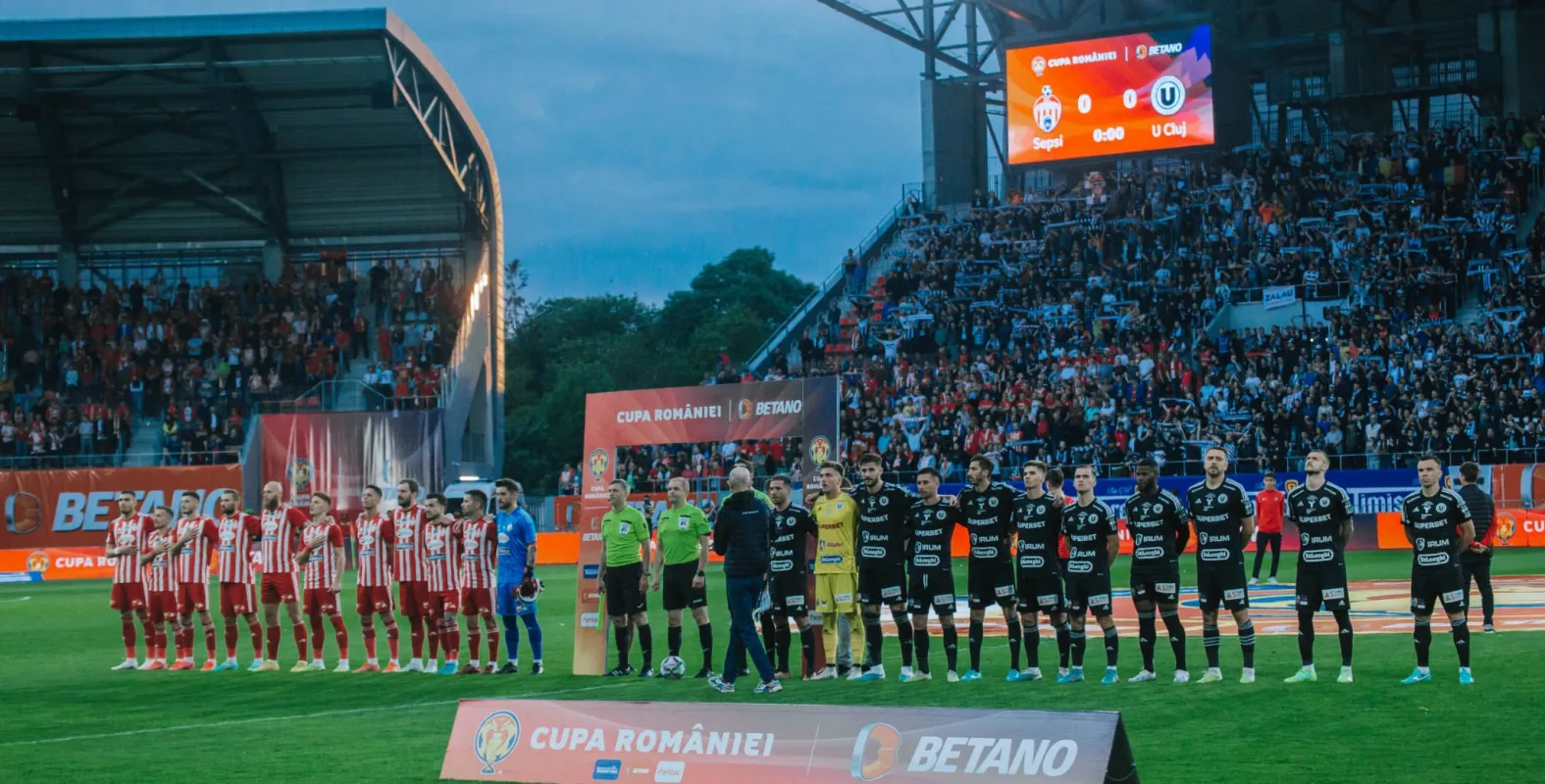AVANCRONICĂ | U Cluj vs Universitatea Craiova. Tot”U”l pentru trofeu!
